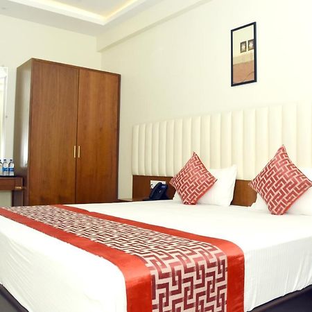 Hotel Sri Aswin Grand Nāmakkal Exterior foto