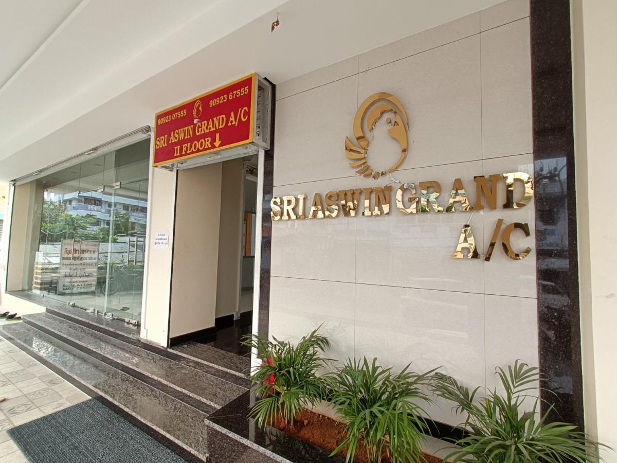 Hotel Sri Aswin Grand Nāmakkal Exterior foto