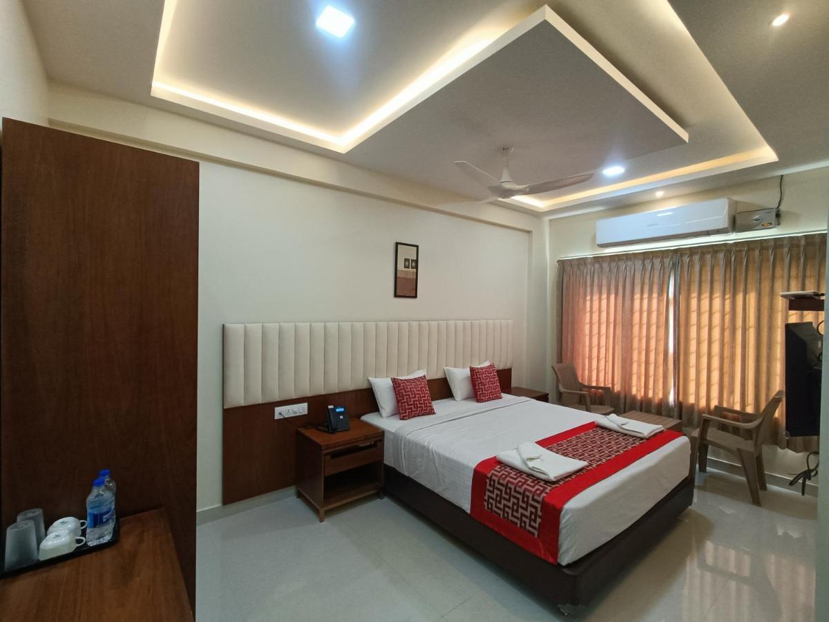 Hotel Sri Aswin Grand Nāmakkal Exterior foto