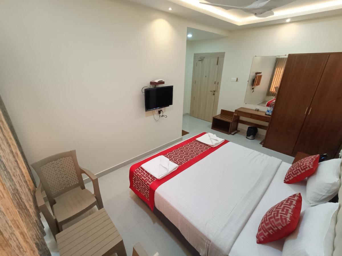 Hotel Sri Aswin Grand Nāmakkal Exterior foto