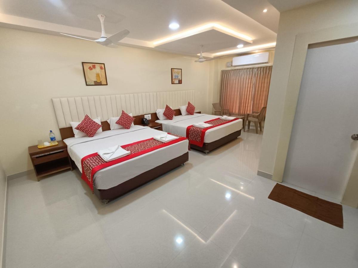 Hotel Sri Aswin Grand Nāmakkal Exterior foto